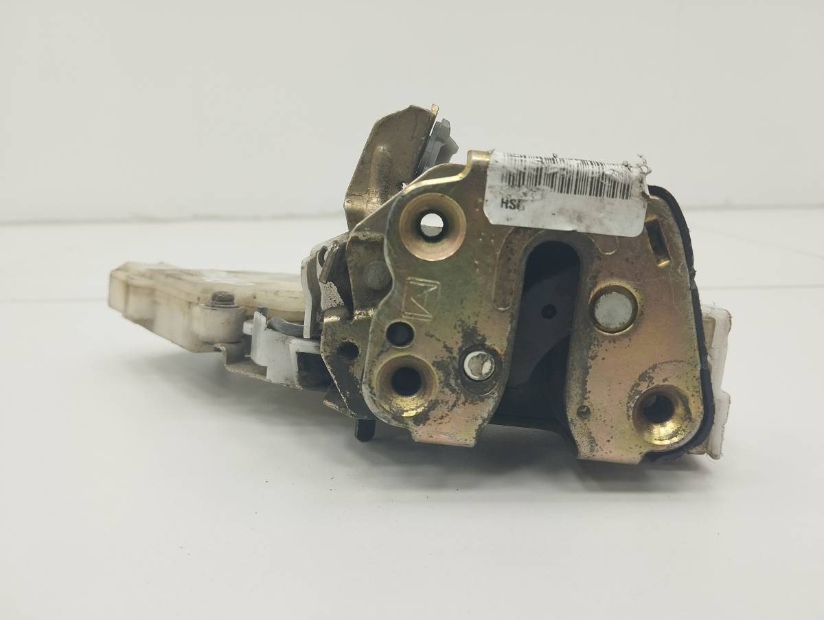 Замок двери передней левой Nissan Almera (N16) 2000-2006