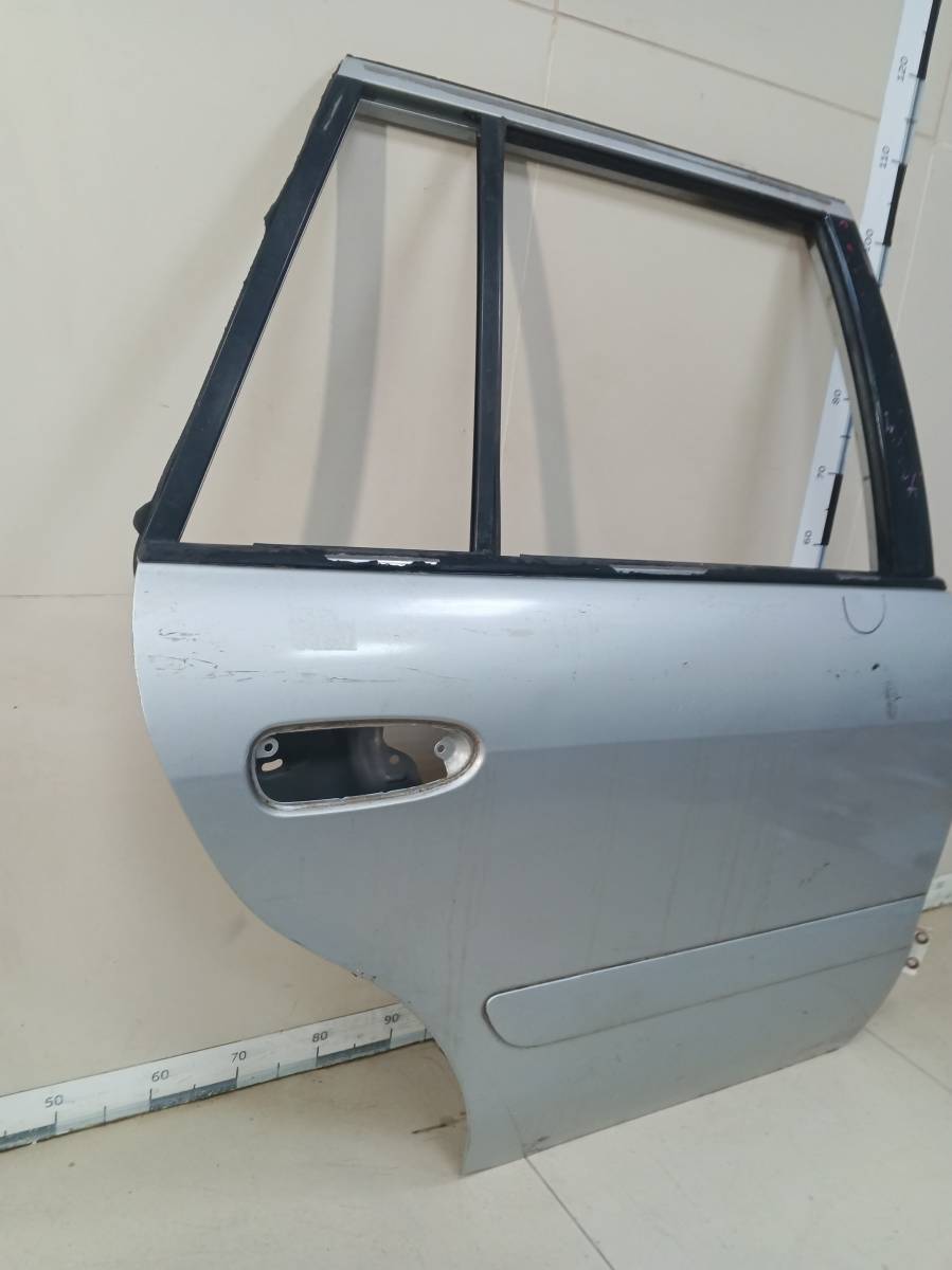 Дверь задняя правая Mazda Capella (GF, GW) 1997-2002