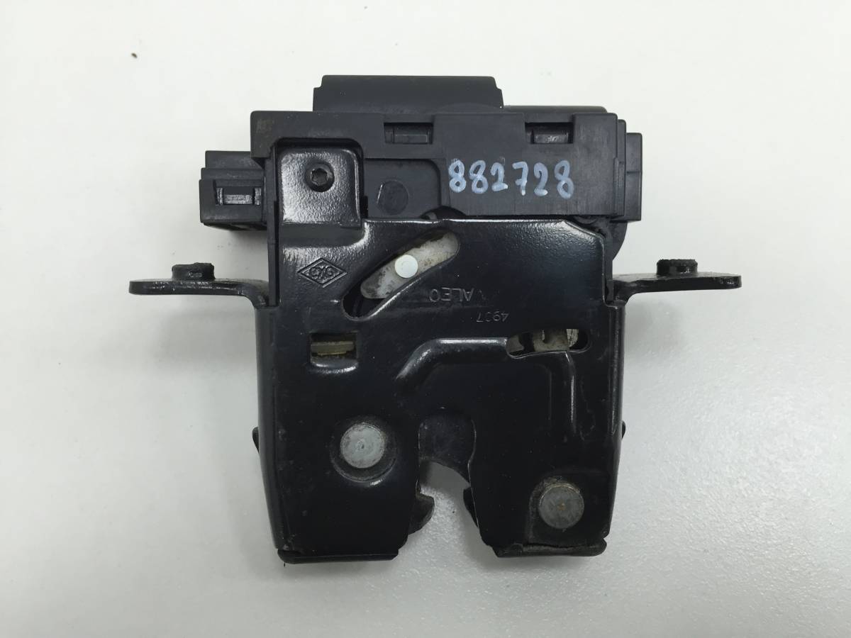 Замок багажника Nissan Qashqai (J10) 2006-2013