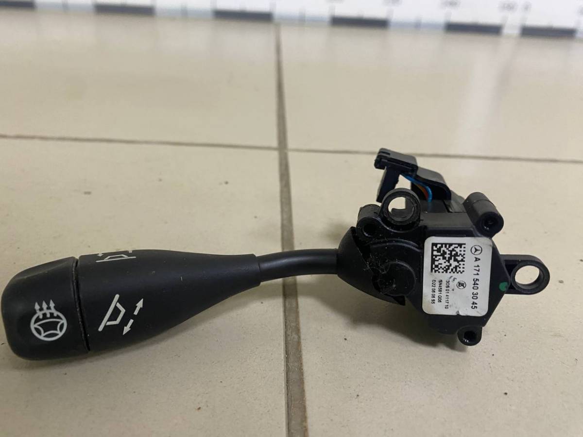 Кнопка многофункциональная Mercedes-Benz E-Class (W211) 2002-2009 Кнопка многофункциональная Mercedes-Benz E-Class (W211) 2002-2009