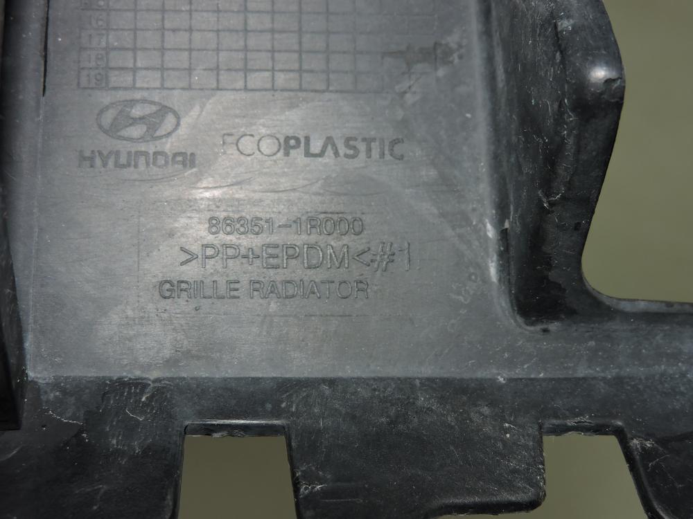 Решетка радиатора для Hyundai Solaris 2010-2017