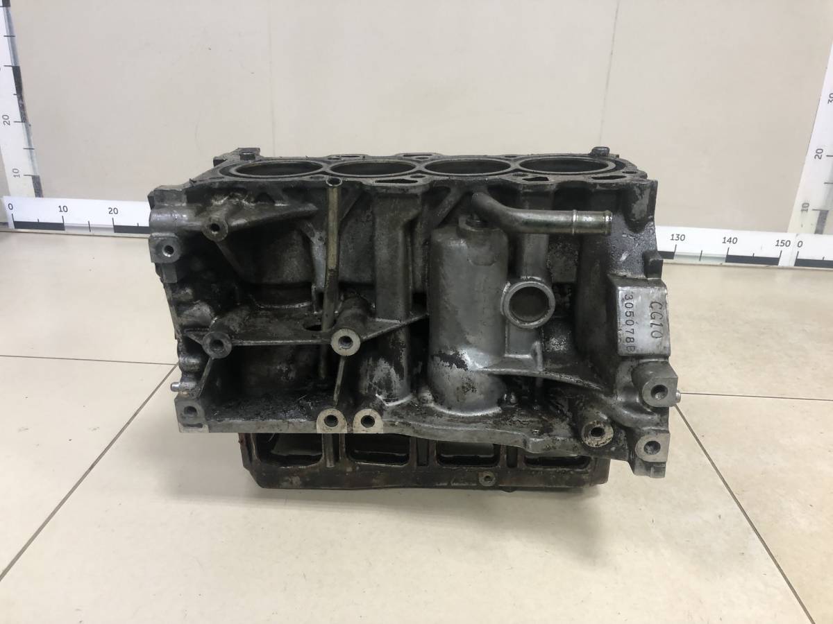 Блок двигателя Nissan March (K11) 1992-2002