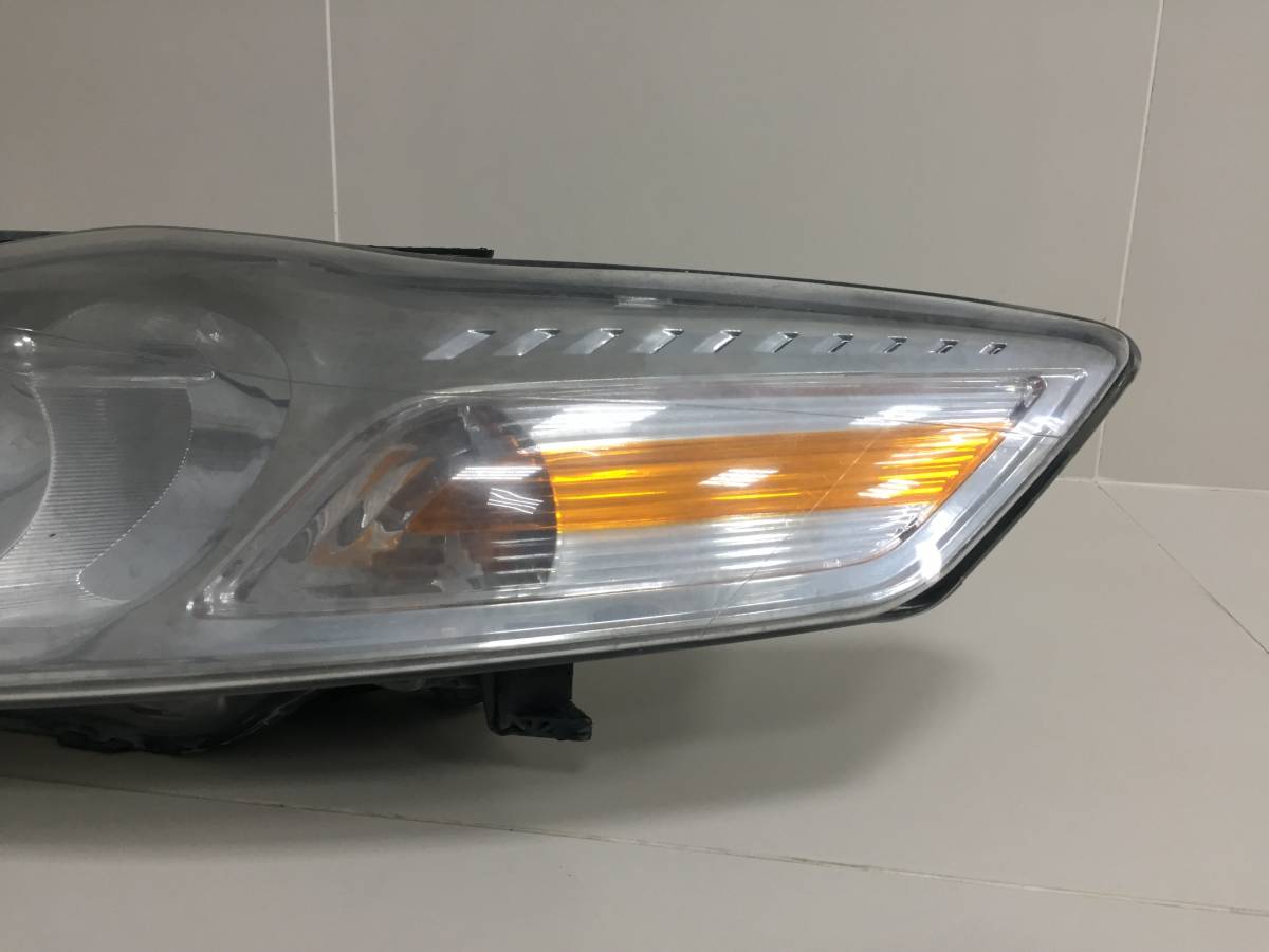 Фара левая Ford Mondeo 4 2007-2015