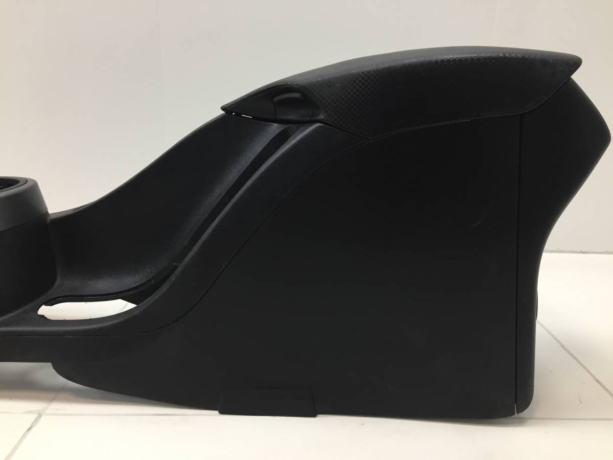 Консоль центральная Seat Altea 2004-2015