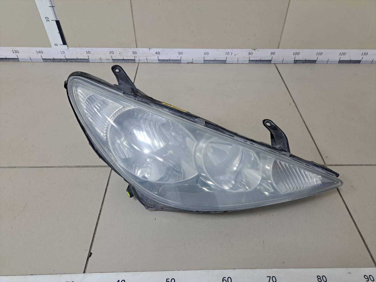 Фара правая Toyota Estima (R30, R40) 2000-2005
